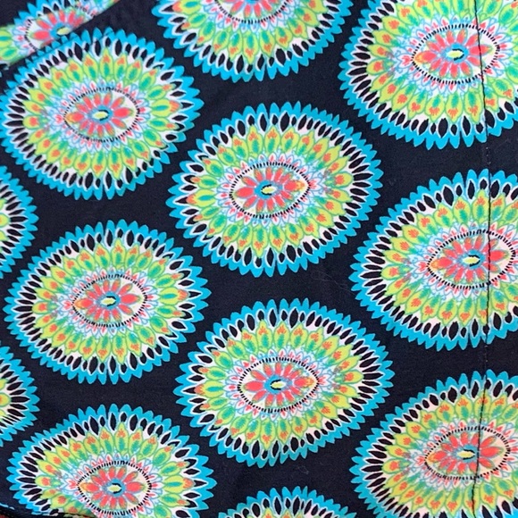 Clothes - Picture 2 of 2